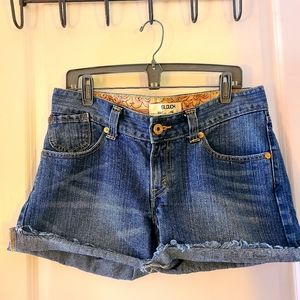 Sz 11 Levis 504 Slouch Cutoff Shorts